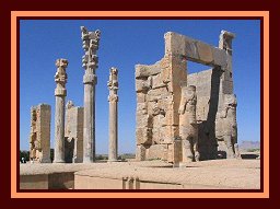 Gate of All Nations, main entrance of the city, Persepolis - article with photographs
